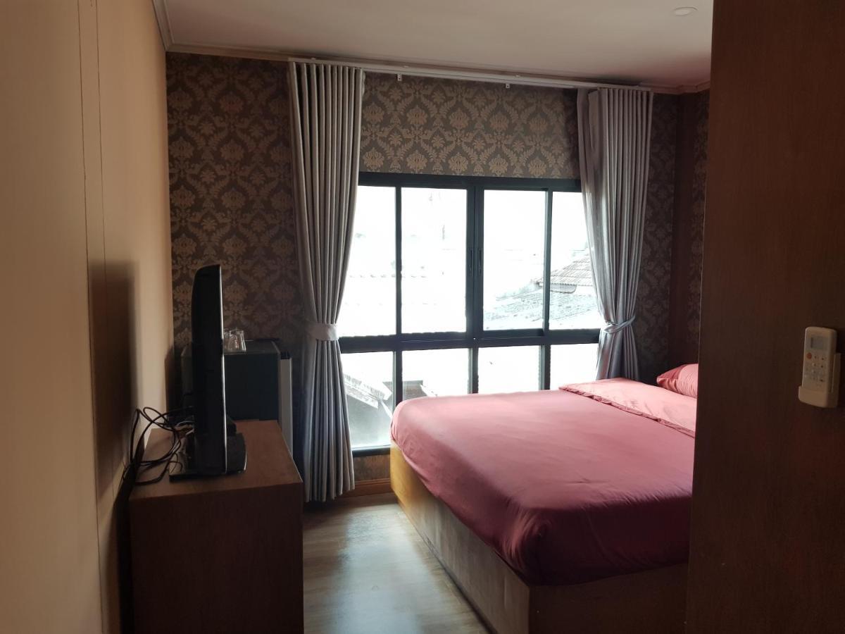 Nhà trọ Tepbunthom